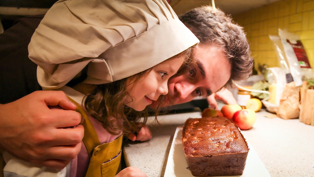 Cuisine avec Jojo : Gâteau moelleux aux pommes fondantes sans gluten et sans sucre ajouté