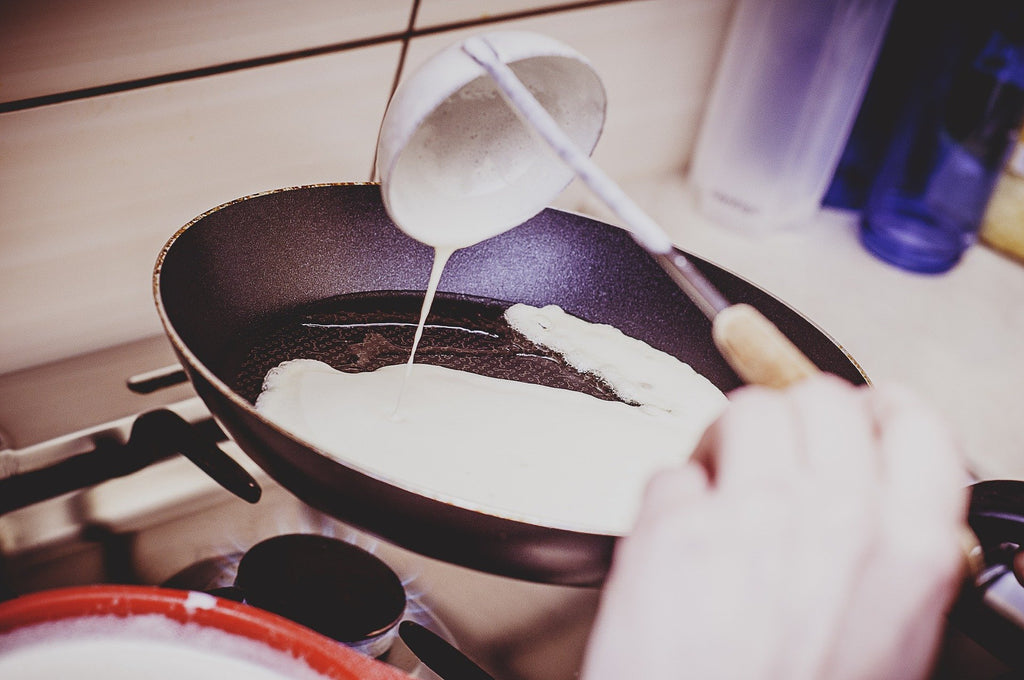 Recette de crêpes sans sucre ajouté à la compote des pommes